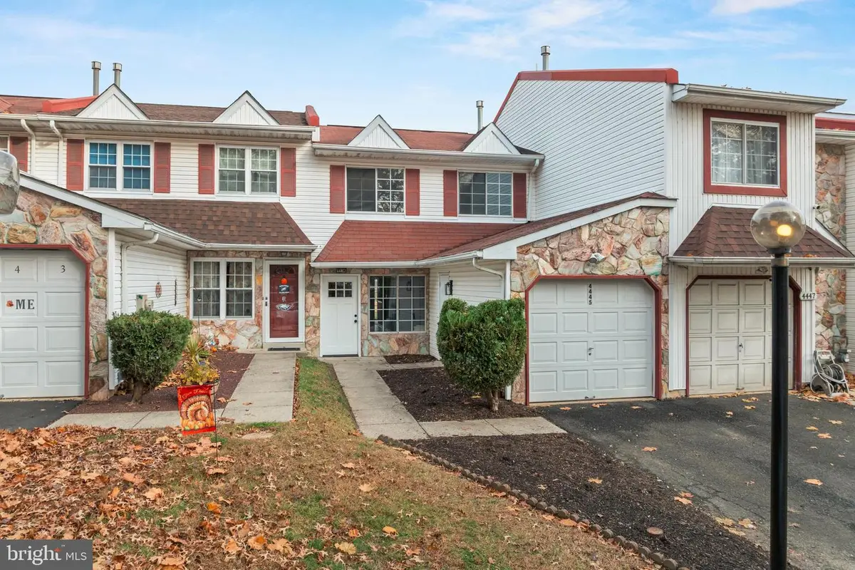 4445 Ernie Davis Cir, Philadelphia, PA 19154 - Image #1