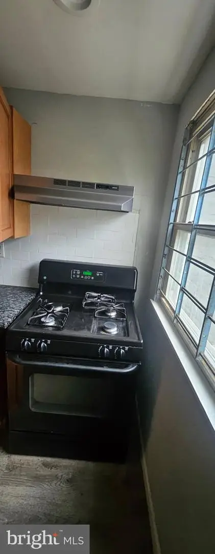 1902 Brunner St, Philadelphia, PA 19140 - Image #2