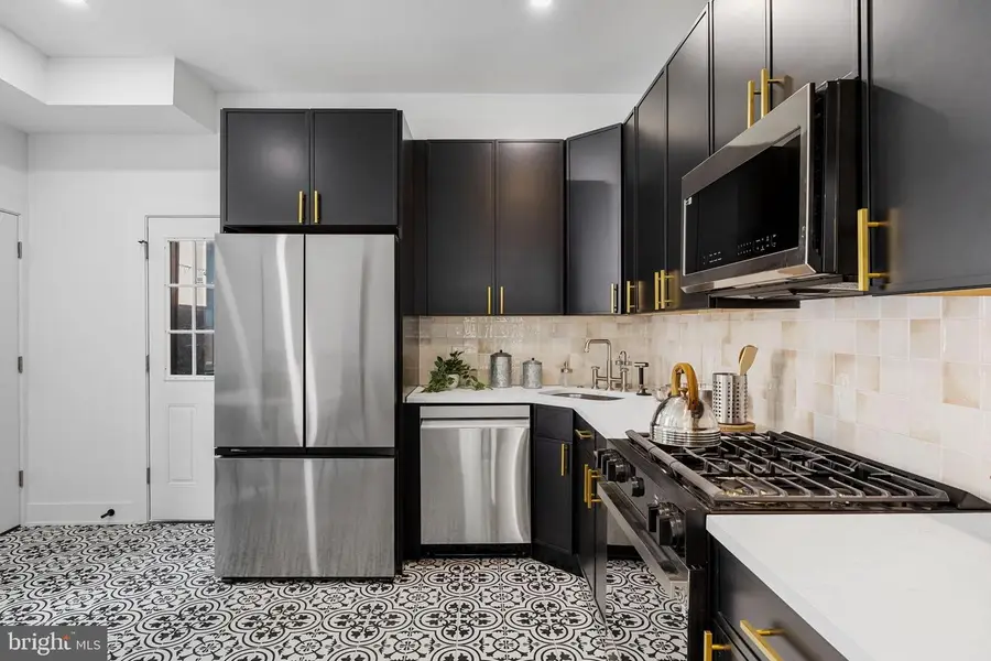 17 E Columbia Ave, Philadelphia, PA 19125 - Image #3