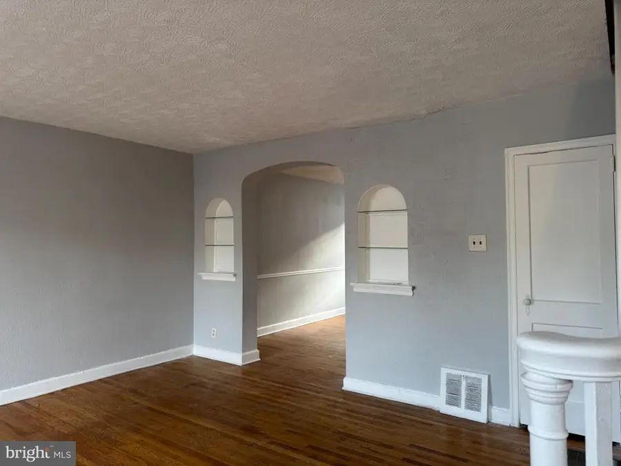 1346 Unruh Ave, Philadelphia, PA 19111 - Image #3