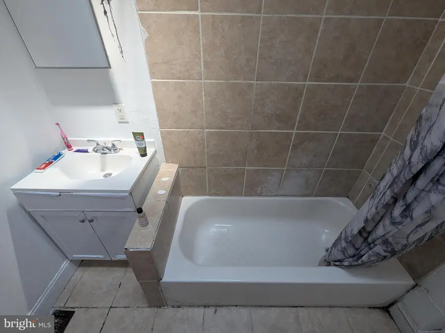 5502 Thomas Ave, Philadelphia, PA 19143 - Image #3