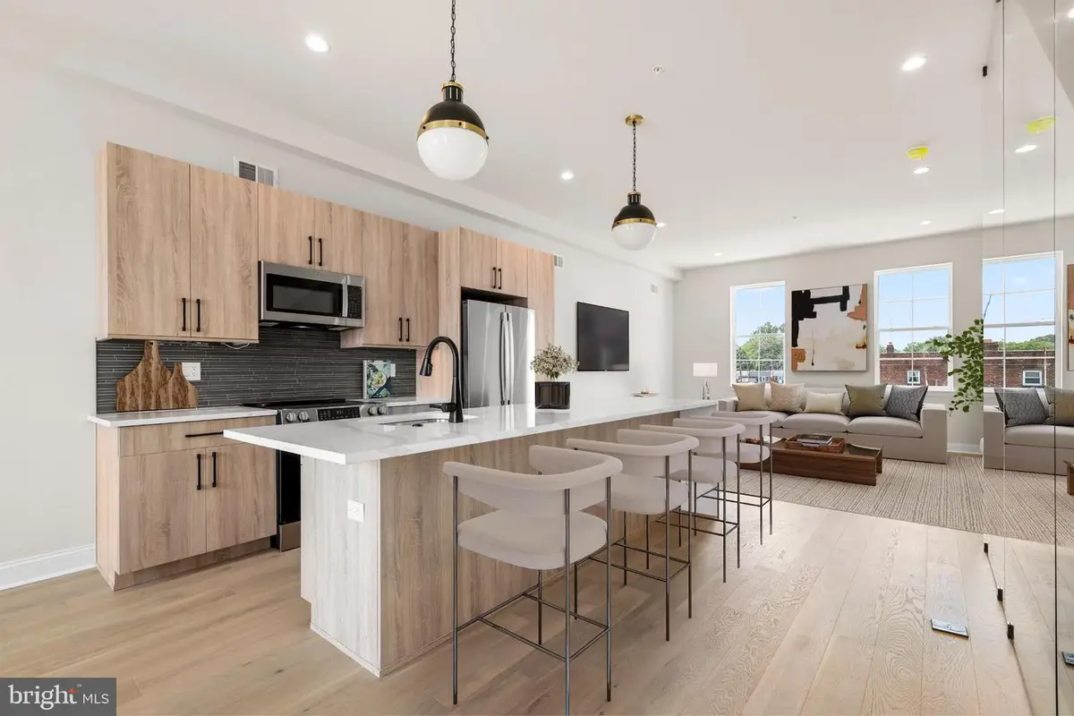 4032 (4050) Marilyn (conshohocken Ave) Dr, Philadelphia, PA 19131 - Image #1