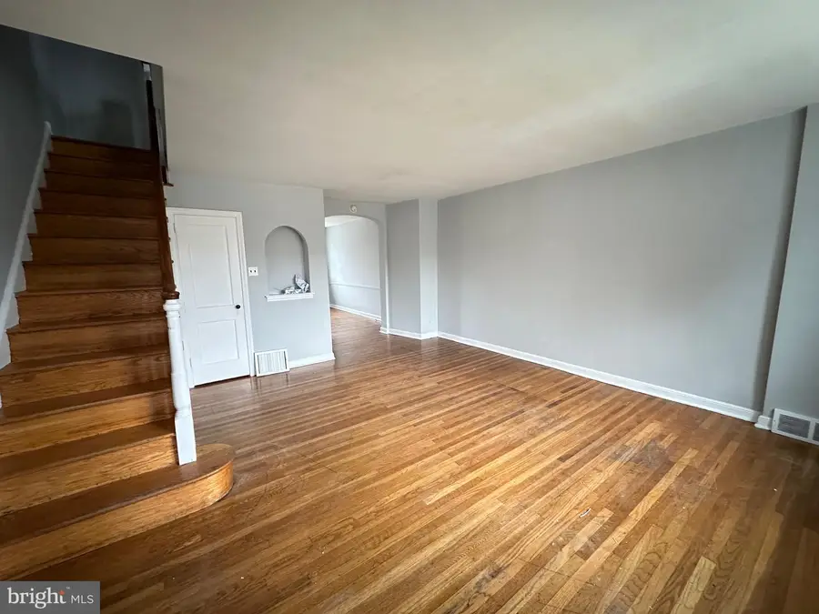 3237 Tyson Ave, Philadelphia, PA 19149 - Image #2