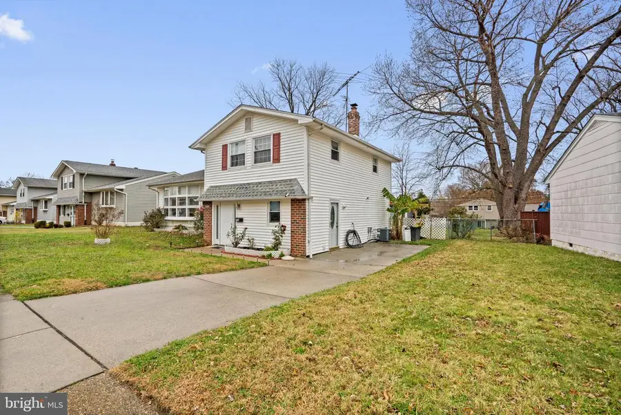 8912 Turton Dr, Philadelphia, PA 19115 - Image #3