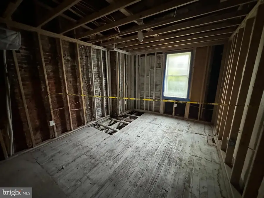 2131 S Alden St, Philadelphia, PA 19143 - Image #2