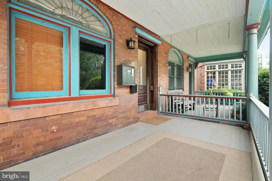 426 S 44th St #2, Philadelphia, PA 19104 - Image #2