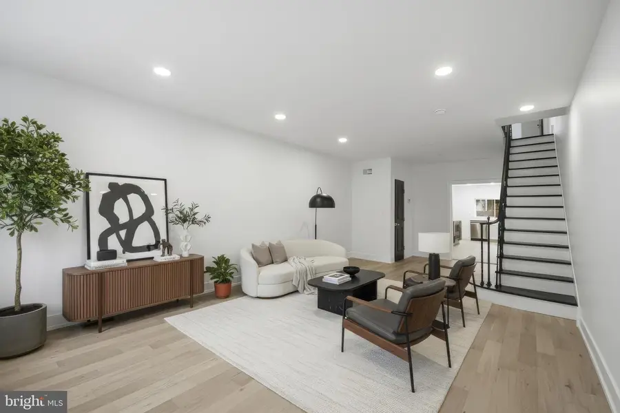 1022 Mckean St, Philadelphia, PA 19148 - Image #2