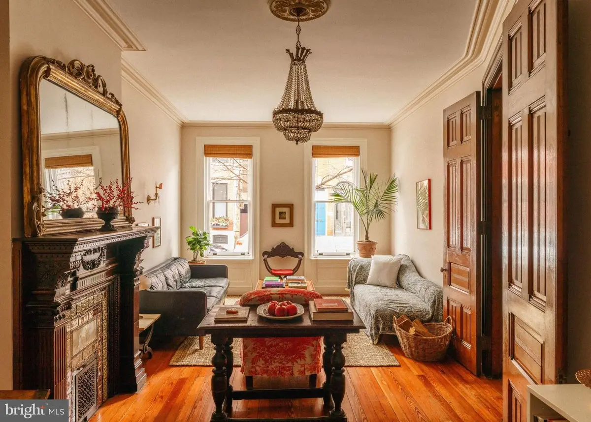 760 N 24th St, Philadelphia, PA 19130 - Image #1