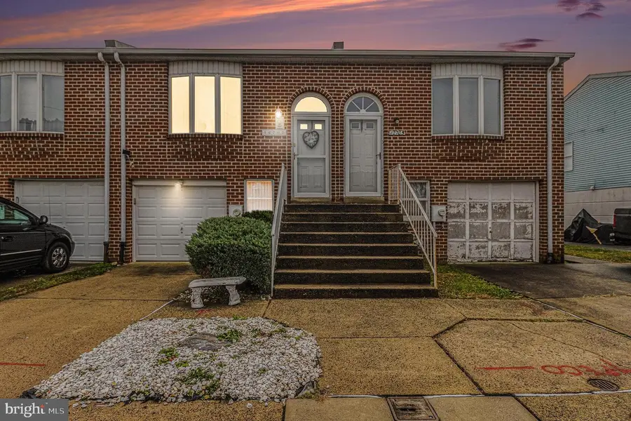 12707 Verda Dr, Philadelphia, PA 19154 - Image #3