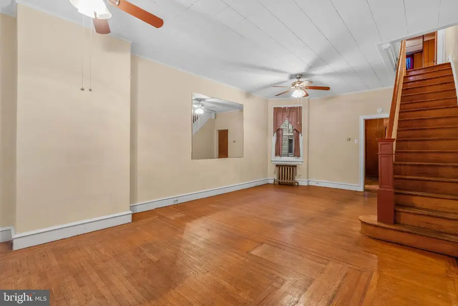 3060 Edgemont St, Philadelphia, PA 19134 - Image #2