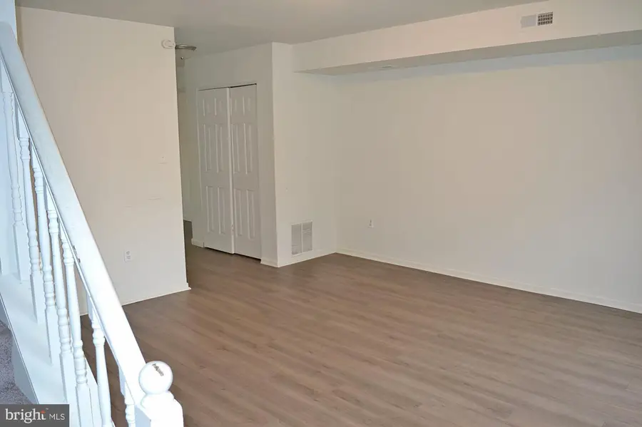 457 E Vernon Rd, Philadelphia, PA 19119 - Image #2