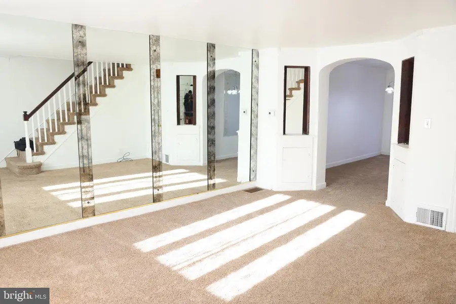 8423 Cedarbrook Ave, Philadelphia, PA 19150 - Image #3