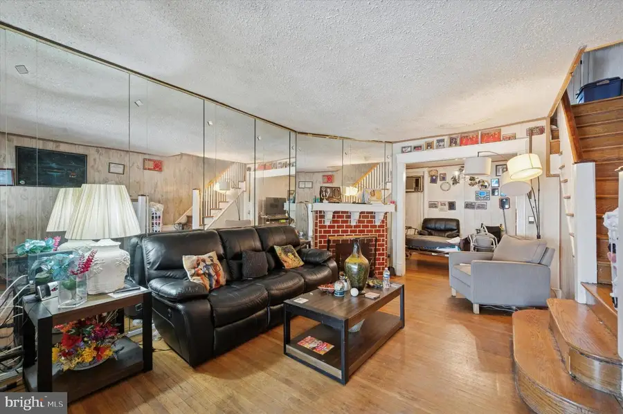 1123 Windrim Ave, Philadelphia, PA 19141 - Image #3