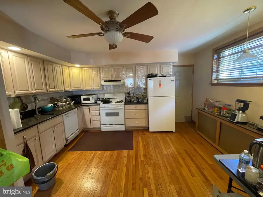 1015 W Ritner St, Philadelphia, PA 19148 - Image #2