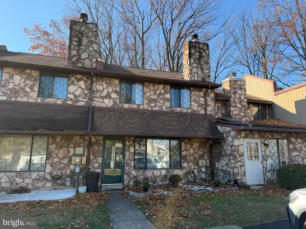 1704 Nathaniel Dr, PHILADELPHIA, PA 19116