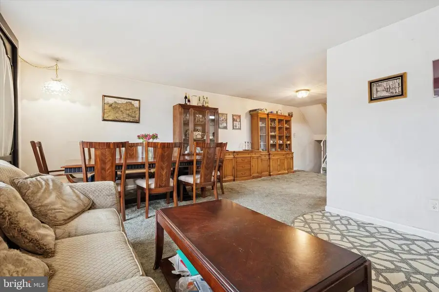 2127 Hoffnagle St, Philadelphia, PA 19152 - #3