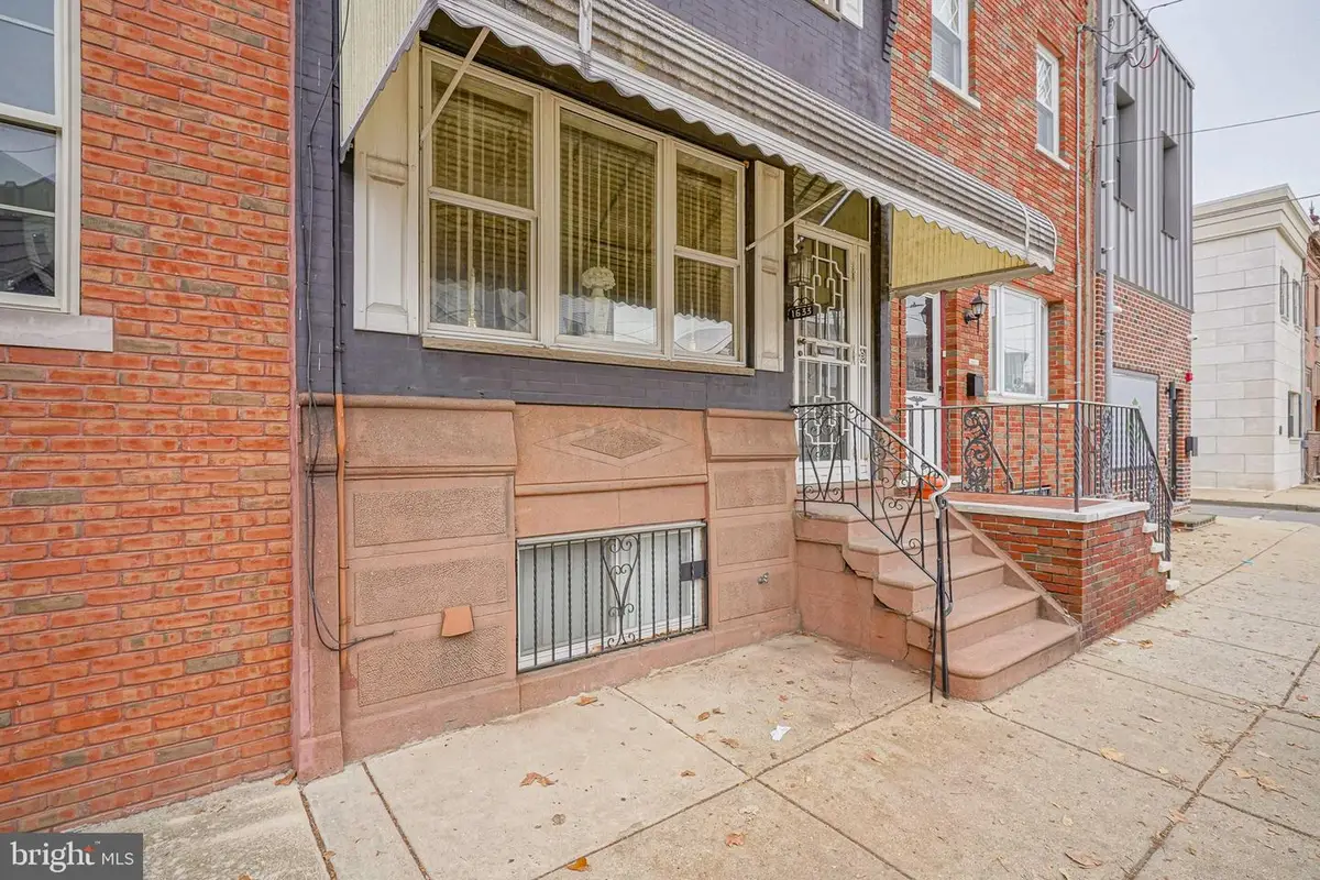 1633 W Porter St, Philadelphia, PA 19145 - Image #1