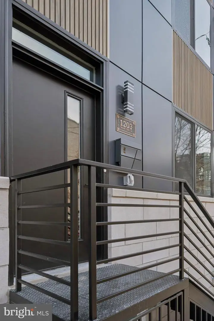 1203 S 18th St, Philadelphia, PA 19146 - Image #2