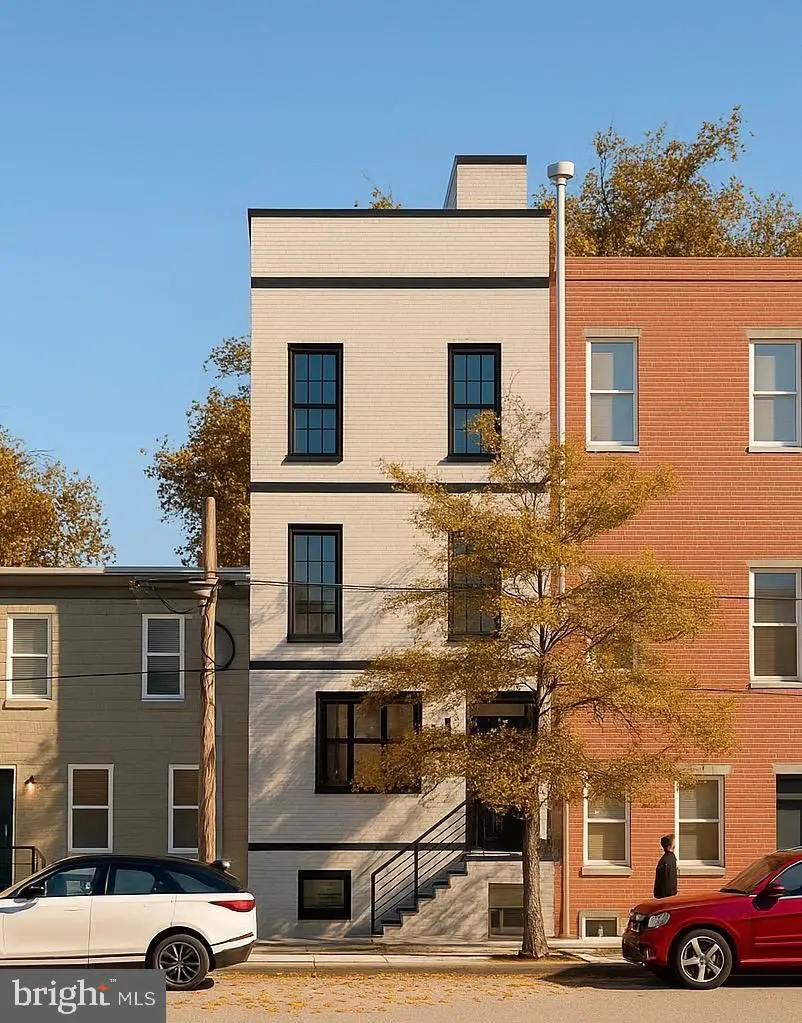 2056 Pemberton St, Philadelphia, PA 19146 - Image #1