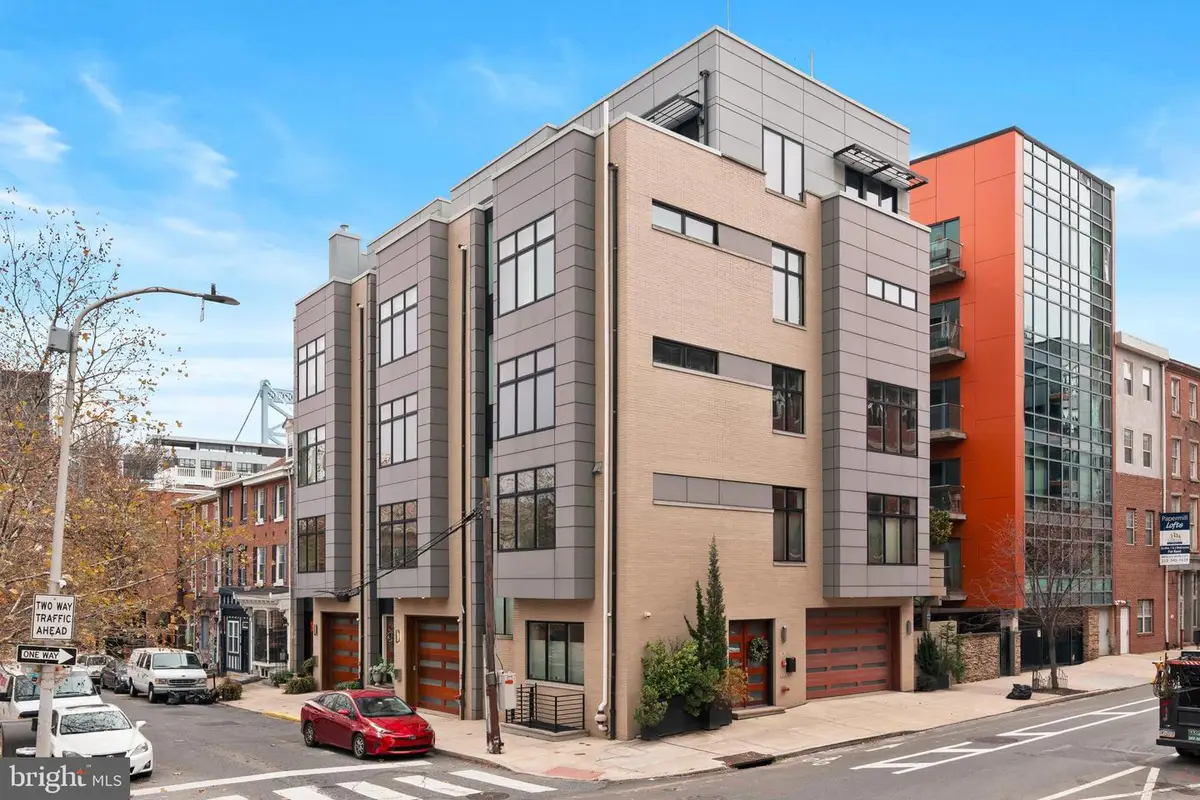 152 Vine St, Philadelphia, PA 19106 - Image #1