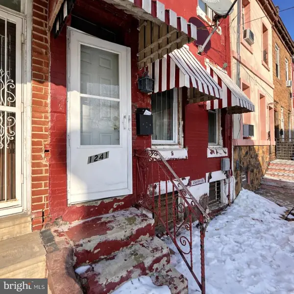 1241 W Firth St, PHILADELPHIA, PA 19133