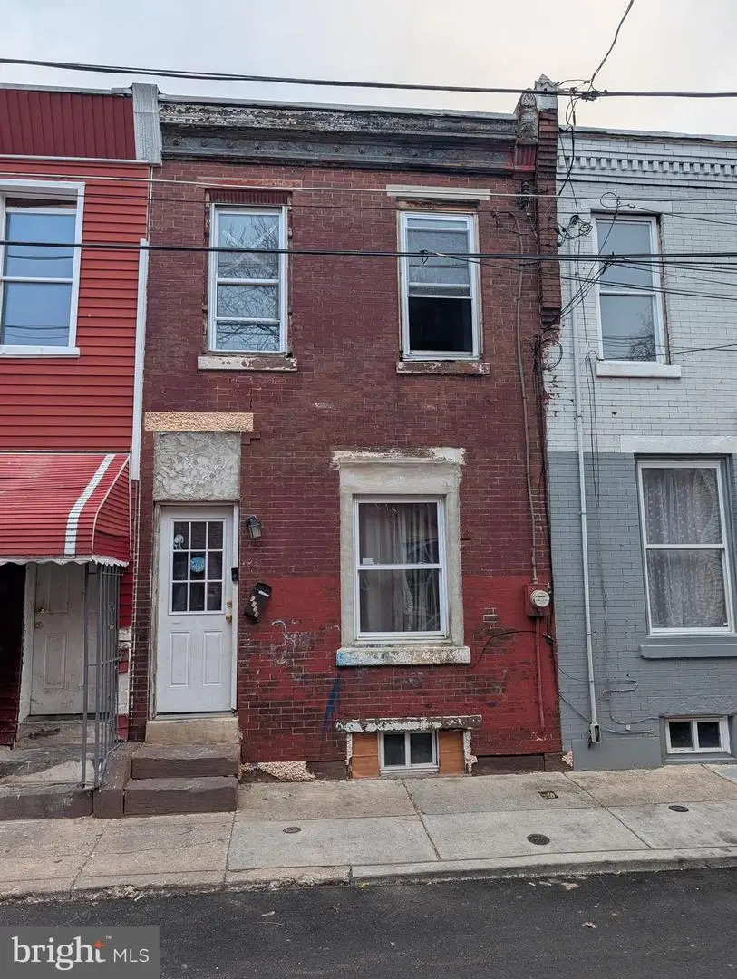 2865 N Leithgow St, Philadelphia, PA 19133 - #1