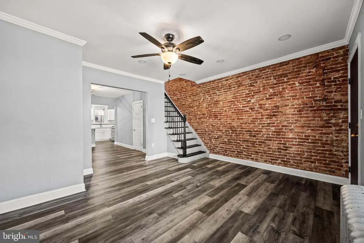 5426 Windsor Ave, Philadelphia, PA 19143 - Image #1