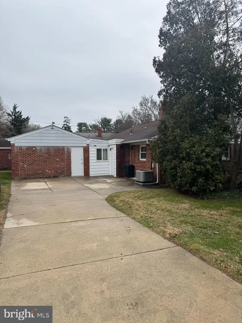 700 Shawmont Ave, Philadelphia, PA 19128 - Image #2