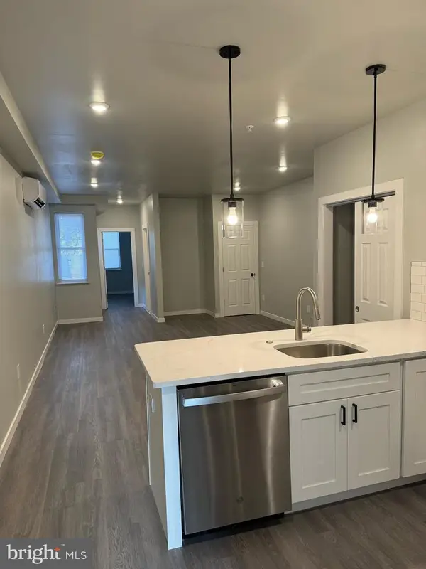 5813 Cedar Ave, PHILADELPHIA, PA 19143