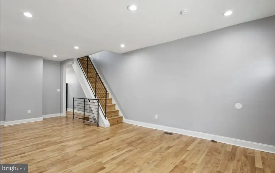 2505 S Sheridan St, Philadelphia, PA 19148 - Image #2