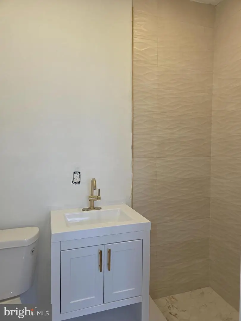 6026 Irving St, Philadelphia, PA 19139 - #2