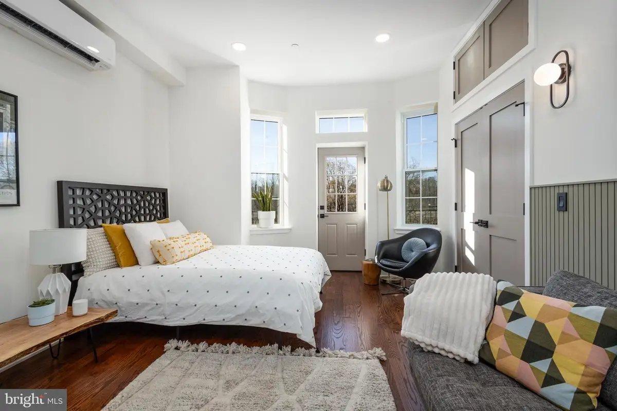 1613 N 33rd St #b, Philadelphia, PA 19121 - Image #1