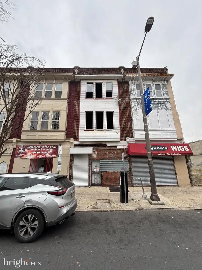 19 N 60th St, Philadelphia, PA 19139 - Image #1