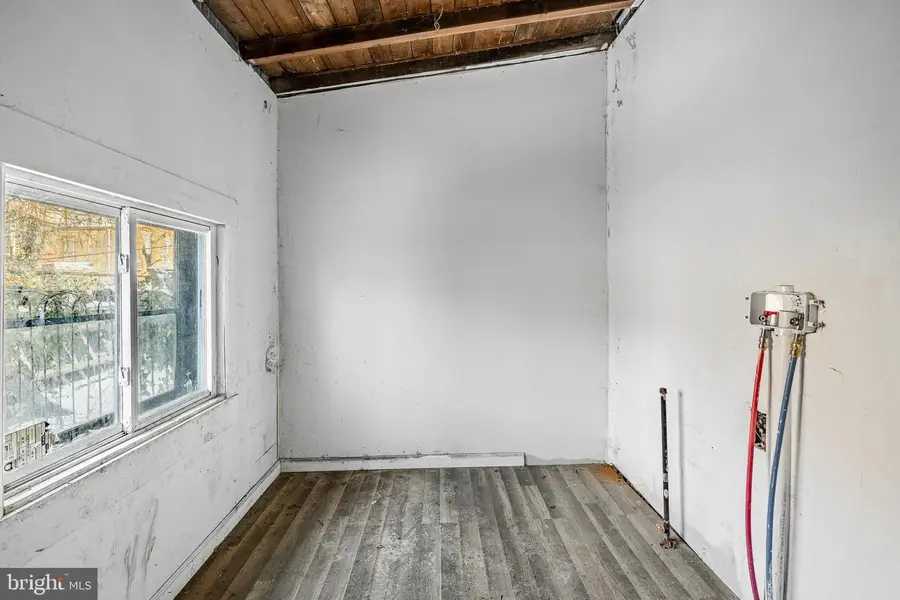 1737 W Juniata St, Philadelphia, PA 19140 - Image #2