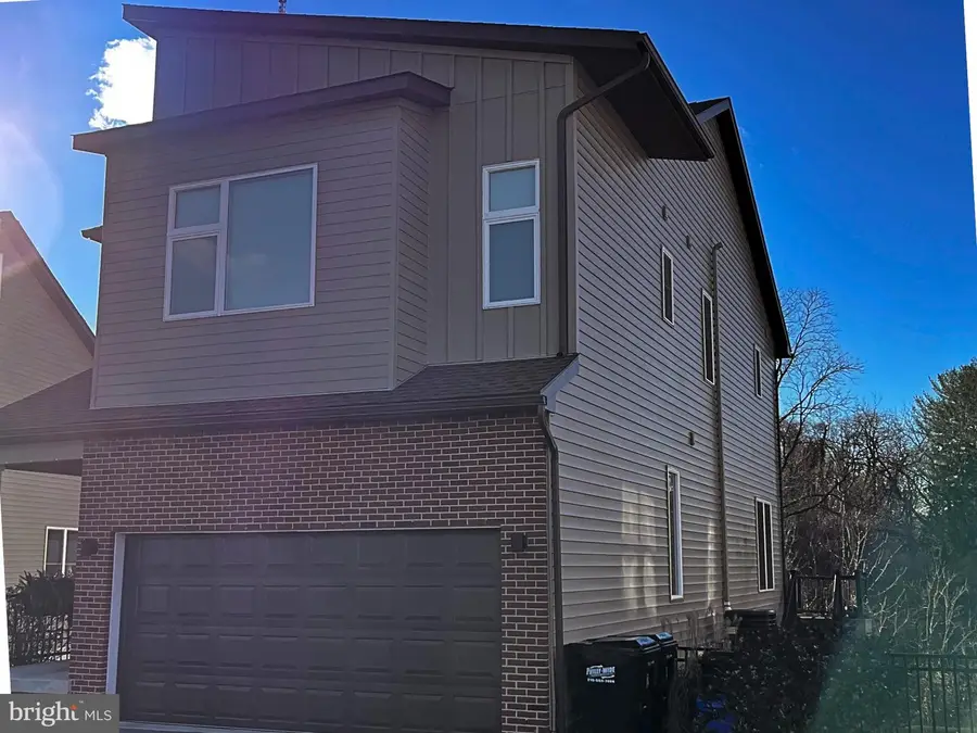 7354 Ridge Ave #32, Philadelphia, PA 19128 - Image #2