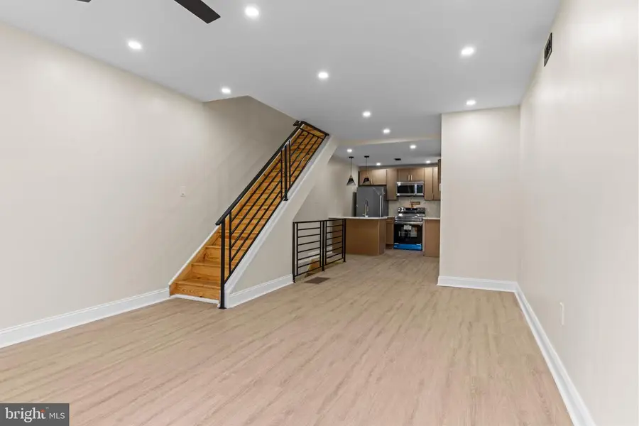 2122 E Birch St, Philadelphia, PA 19134 - Image #2