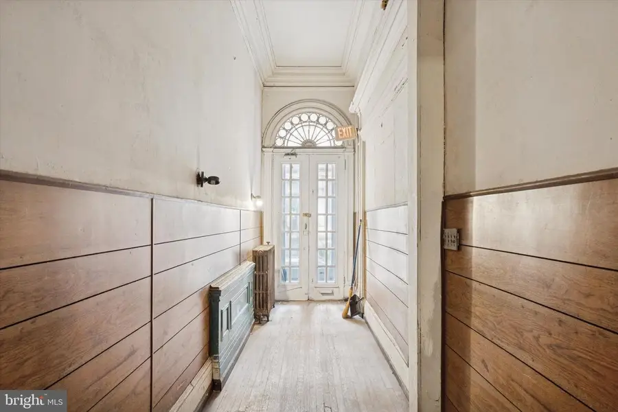 2039 Spruce St, Philadelphia, PA 19103 - Image #3