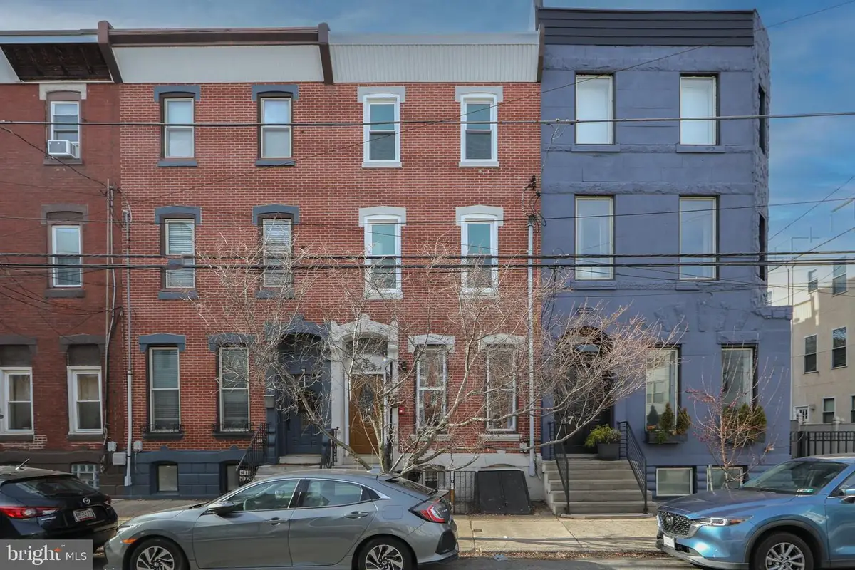 876 N 19th St, Philadelphia, PA 19130 - Image #1