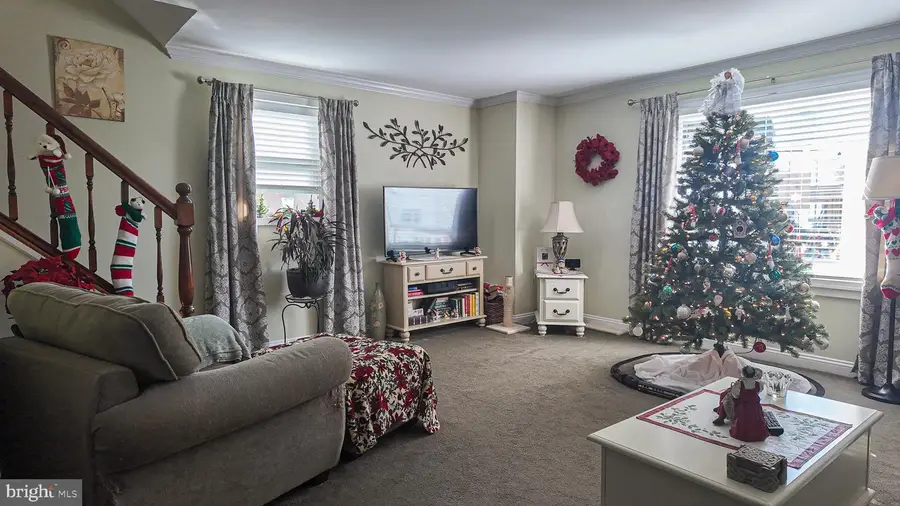 10964 Kipling Ln, Philadelphia, PA 19154 - Image #3