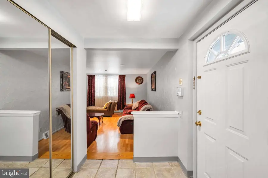 1100 Surrey Rd, Philadelphia, PA 19115 - #3