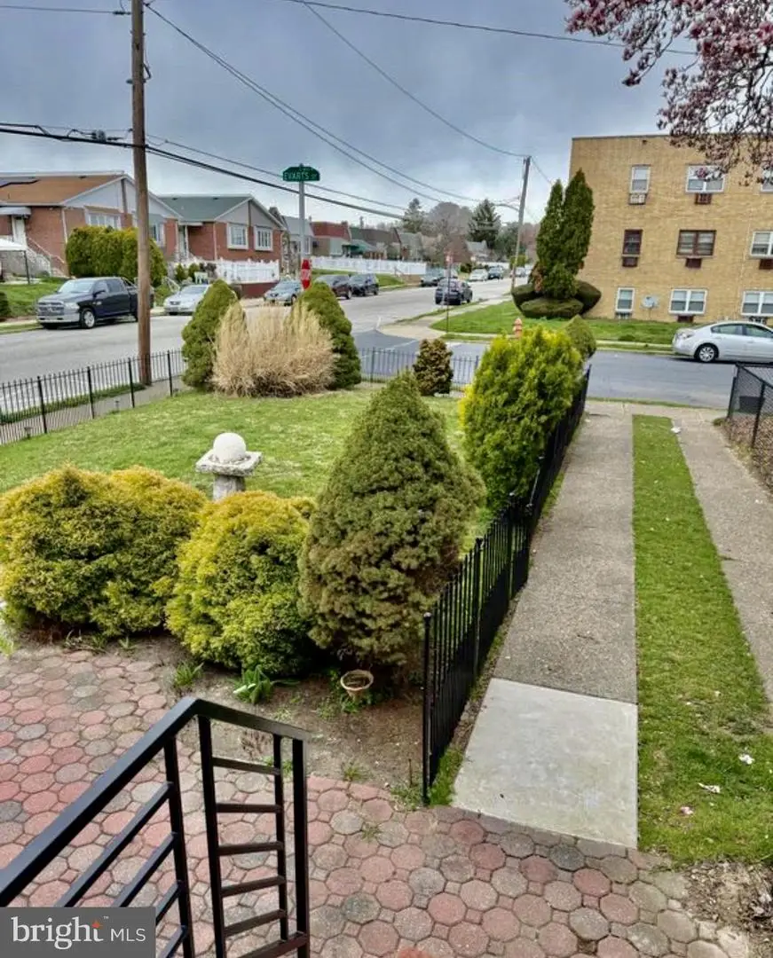 1800 Evarts St, Philadelphia, PA 19152 - Image #3