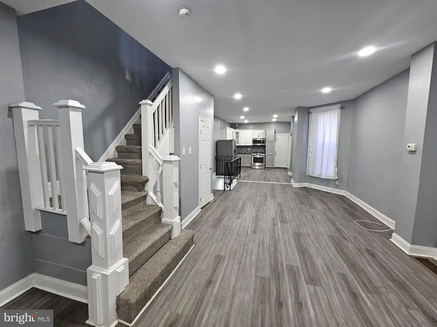 827 S 56th St, Philadelphia, PA 19143 - Image #2