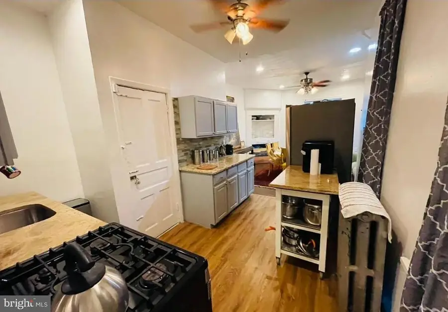 1727 W Pacific St, Philadelphia, PA 19140 - Image #3