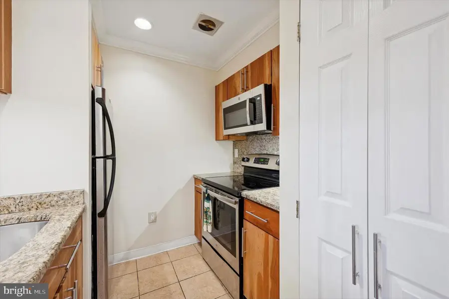 1601-00 Spring Garden St #205, Philadelphia, PA 19130 - Image #3