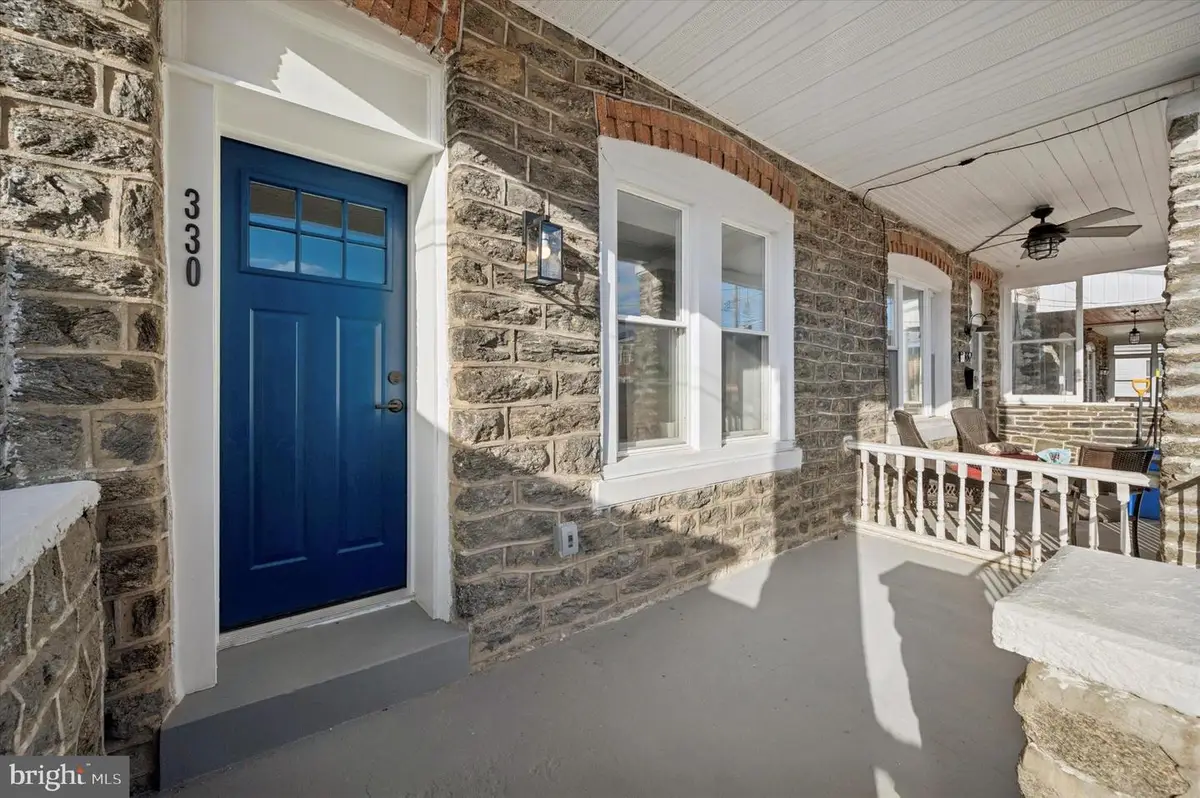 330 Kingsley St, Philadelphia, PA 19128 - Image #1