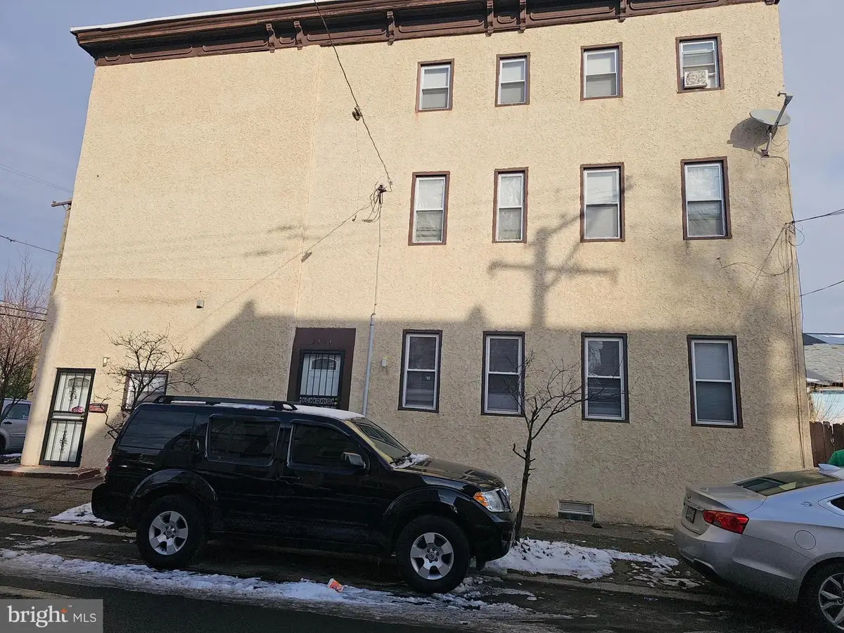 2101 N Marshall St, Philadelphia, PA 19122 - Image #1