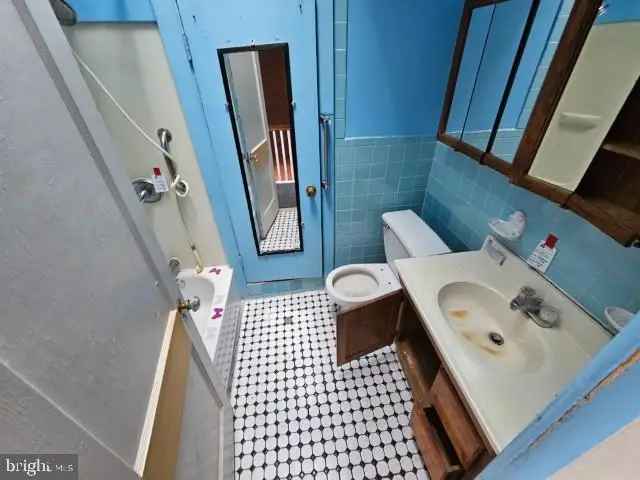 5931 Kemble Ave, Philadelphia, PA 19138 - Image #2