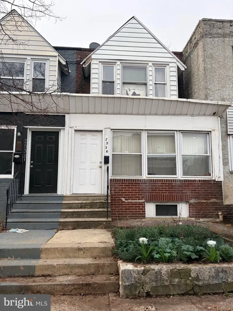 2536 Bonaffon St, Philadelphia, PA 19142 - #1