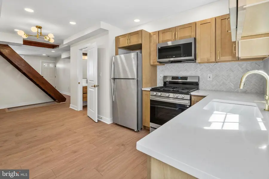 1138 S Clifton St, Philadelphia, PA 19147 - #2