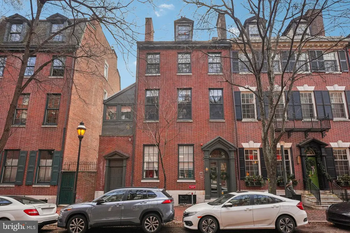 920 Clinton St #3r, Philadelphia, PA 19107 - Image #1